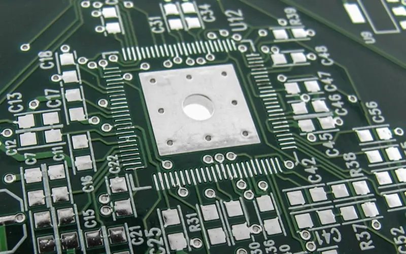 PCB with Thermal Pad and Drill per IPC-6012 Tolerances – Example of plated PCB with thermal pad and via hole produced to IPC-6012 specifications.
