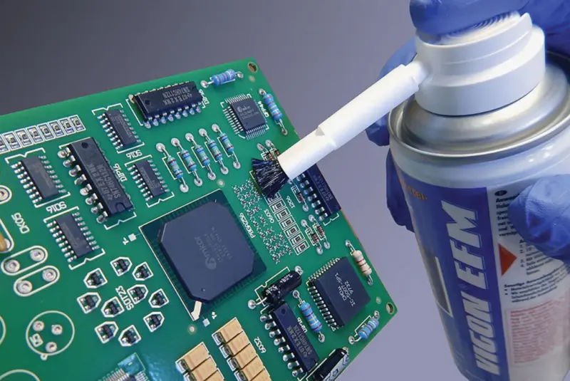 Cleaning flux residues on a PCB during post-solder process—quality control guided by IPC-J-STD-001 and ipc standards for soldering.