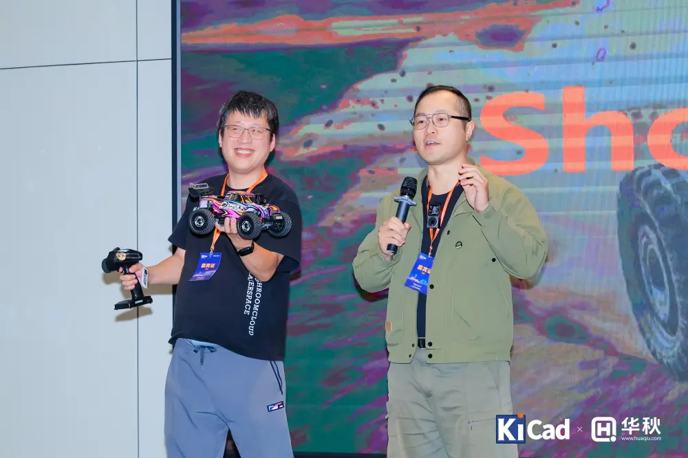 KiCon Asia 2025 - DFRobot LattelPanda Donkey Drift car demonstration- Rocket Xia