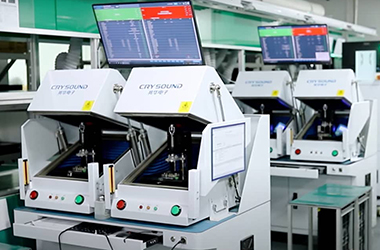 Class 10,000 Clean Room Environment