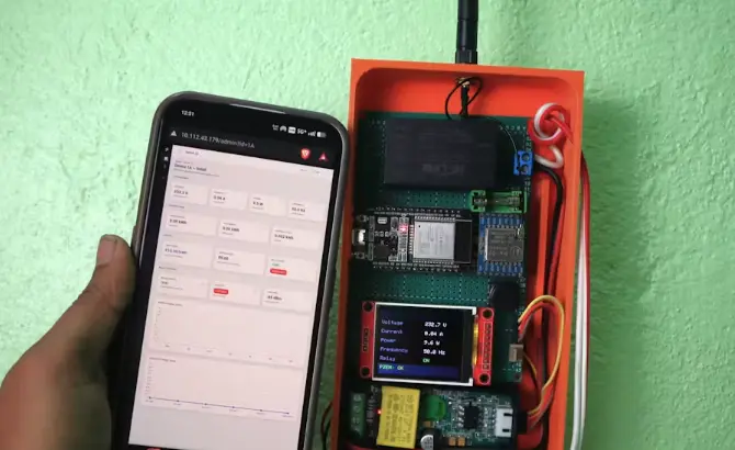  IoT Energy Meter With ESP32, LoRa — Web Monitoring